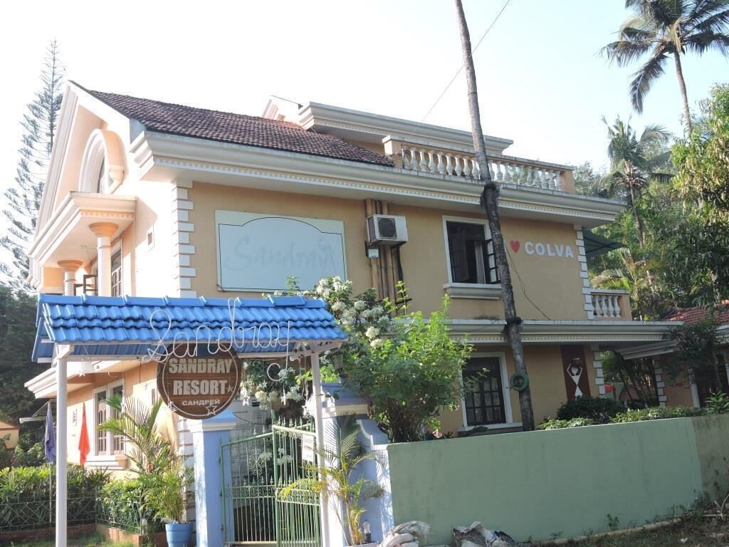 Authentic Goa Home Surrounded by Coconut Palm Trees & Pool at Sandray