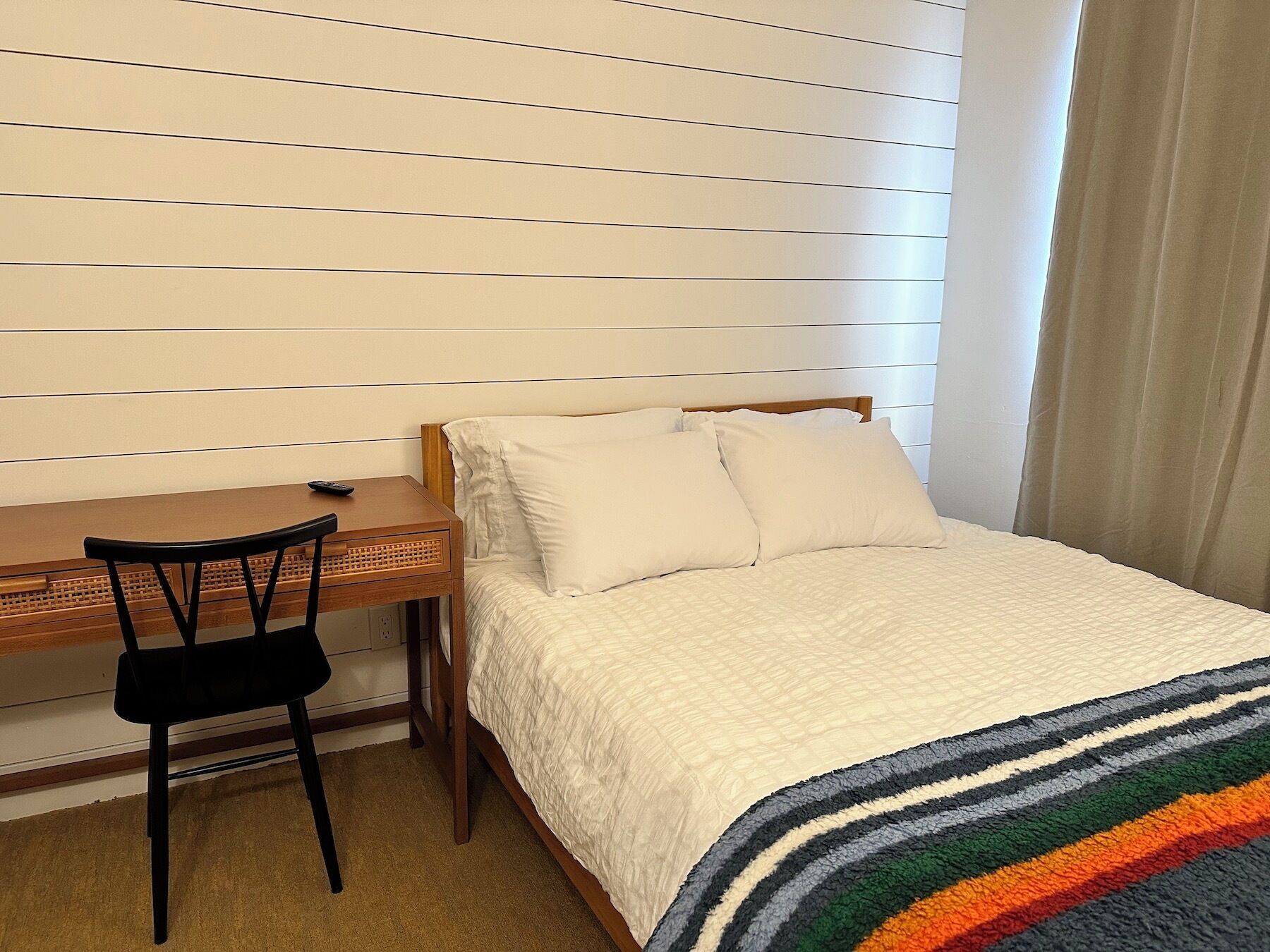 Basic Room, 1 Queen Bed, Shared Bathroom | Egyptian cotton sheets, premium bedding, memory foam beds