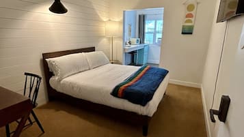 Suite Deluxe, 1 cama Queen size, con acceso para personas discapacitadas, baño privado | Sábanas de algodón egipcio y ropa de cama de alta calidad