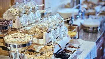 Gratis morgenmadsbuffet hver dag