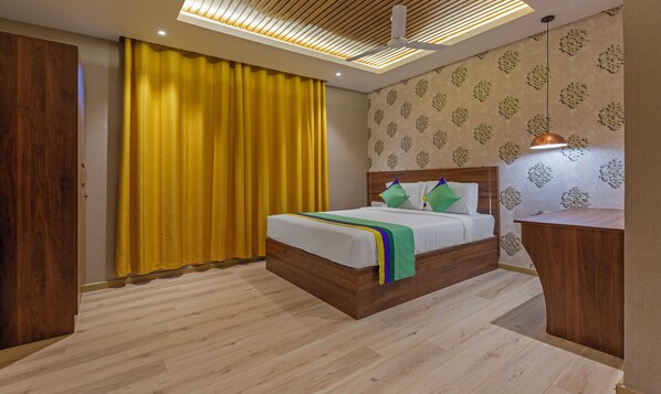 Deluxe Room | Desk, iron/ironing board - Treebo Windsor Heights (Ootacamund)