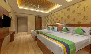 Premium Room | Desk, iron/ironing board - Treebo Windsor Heights (Ootacamund)