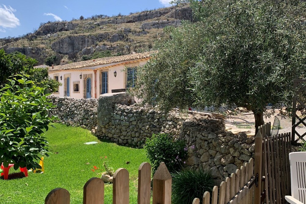 Masseria Santacatrini