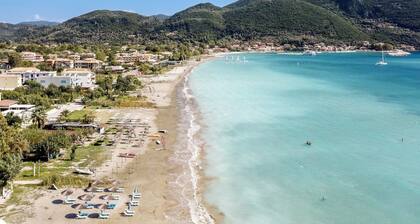 Appartement 'Iole' avec vue sur la mer, Wi-Fi et climatisation