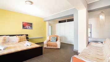 1 quarto, quartos à prova de som, Wi-Fi de cortesia, roupa de cama
