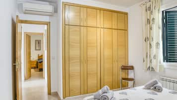 3 chambres, Wi-Fi gratuit, draps fournis