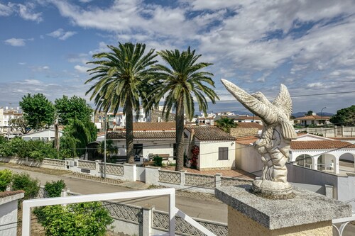 Villa "Empuries A2" with Private Pool & Wi-Fi