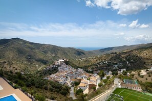 Sport court - Holiday Home 'Casa Rural Los Hidalgos' with Sea View, Wi-Fi and Air Conditioning (Totalán)