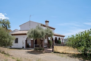 Exterior - Holiday Home 'Casa Rural Los Hidalgos' with Sea View, Wi-Fi and Air Conditioning (Totalán)
