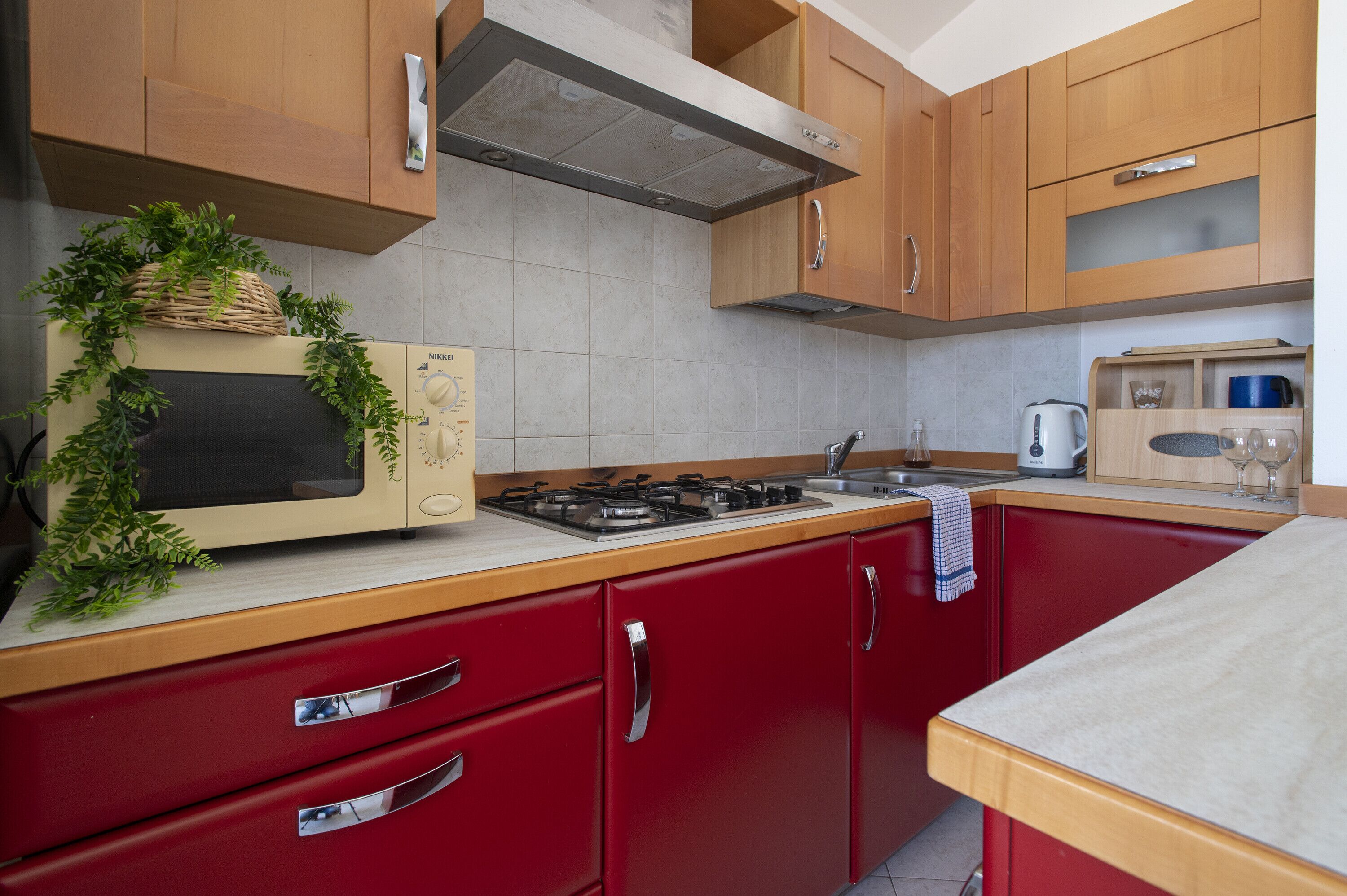 Apartment 'Paradise' with Sea View, Wi-Fi and Air Conditioning