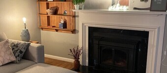 4BR Spacious Home Near U of I!