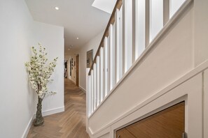 Interior - Marble Arch Penthouse 75 Best Location! (Greater London)