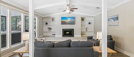 تلفزيون ذكي