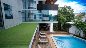 Terrace/patio - RBB Brito Hotel (La Banda de Shilcayo)