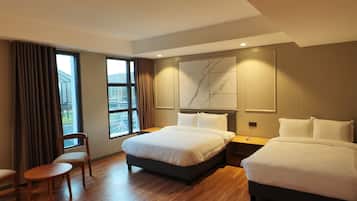 Suite ejecutiva | 1 dormitorio, caja fuerte, cortinas opacas