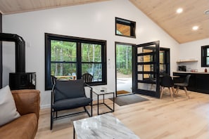 Smart TV, fireplace - Ultimate Retreat: Cozy Cabin w/ Fireplace! Cuyuna MTB Access (Crosby)