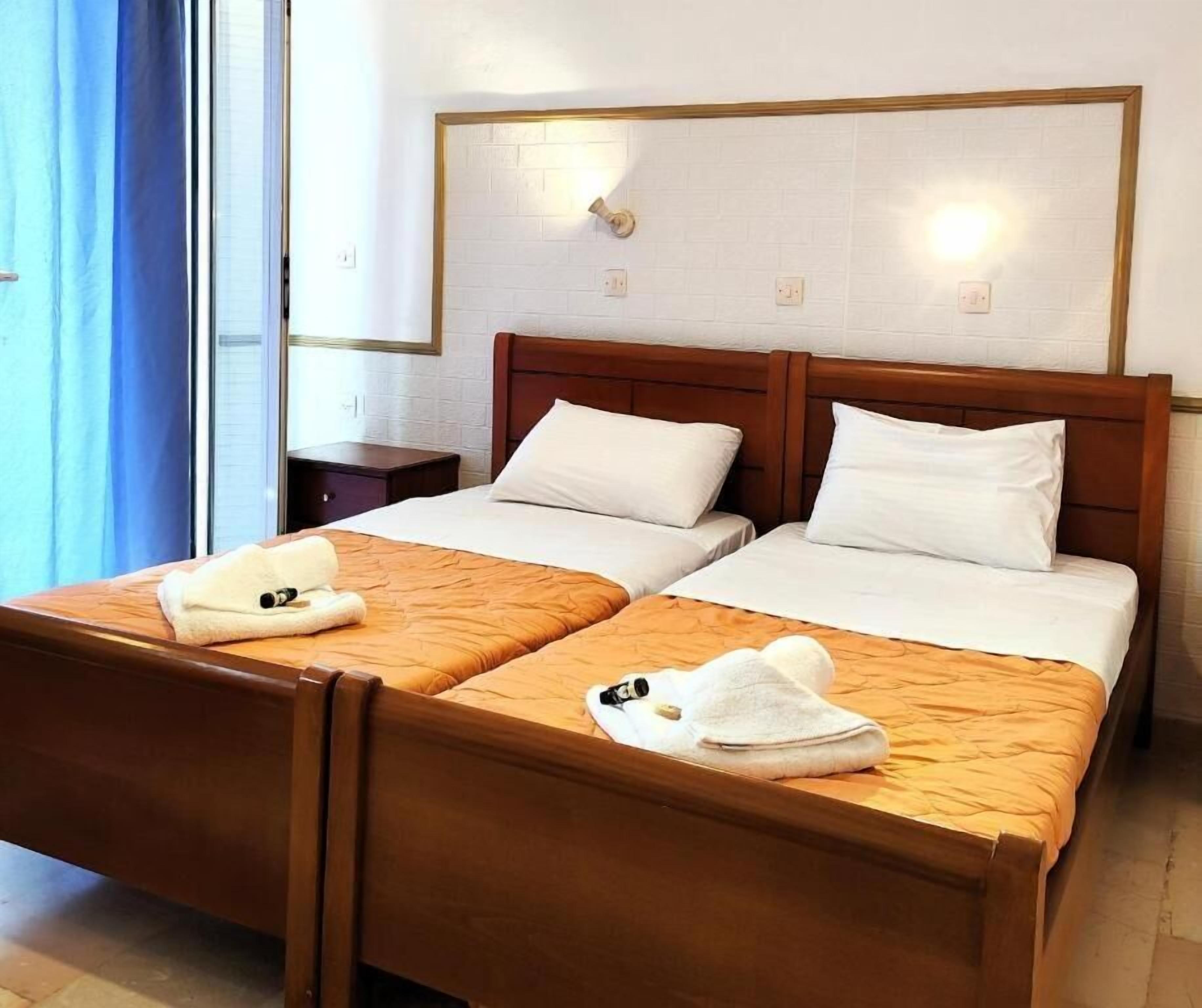 免费 WiFi、床单