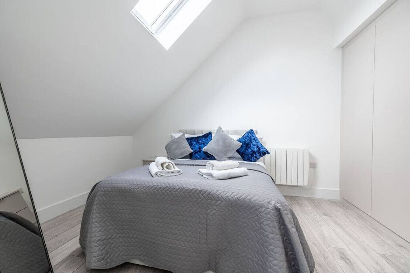 Flat#9, 1 Portesbery Camberley · Pent House | Town Centre | Stunning and Spacious