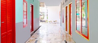 SPOT ON 91222 Kanjeng Mami Homestay Syariah