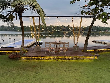 Outdoor dining. Marina by DAE