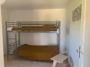 2 habitaciones, wifi y ropa de cama 
