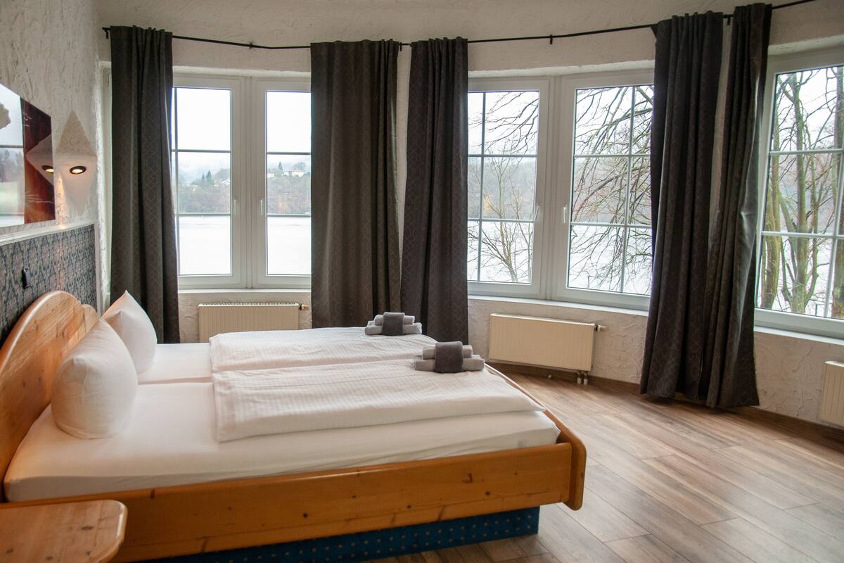 Superior-Zimmer (Ederseeblick) | 1 Schlafzimmer, Allergikerbettwaren, kostenloses WLAN