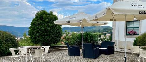 Sundeck