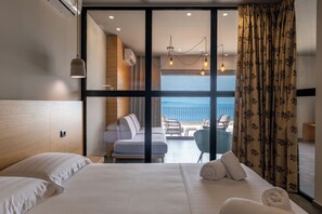 特級套房, 1 間臥室, 海景 | 迷你吧、隔音、免費 Wi-Fi、床單
