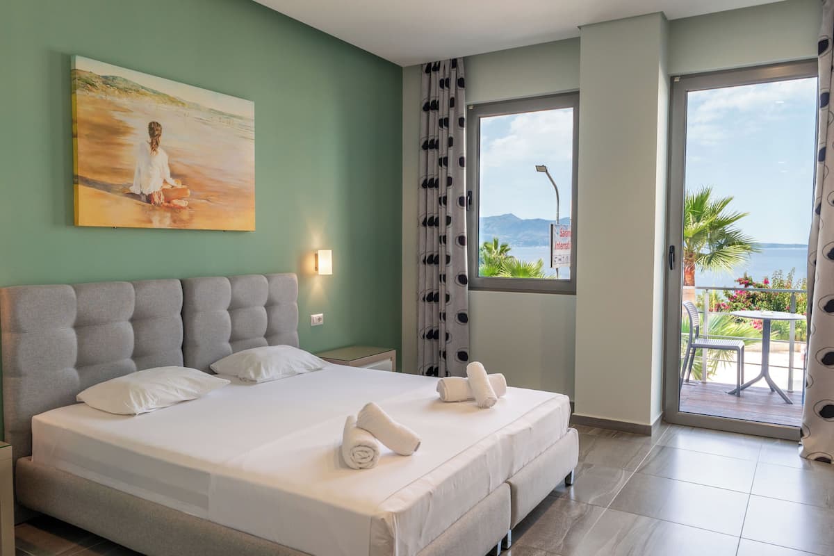 1 habitación, minibar, sistema de insonorización y wifi gratis