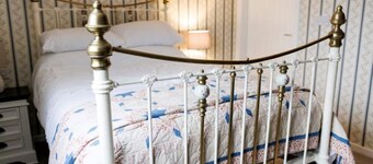 Authentic thatched cottage in the heart of Irelands ancient East.