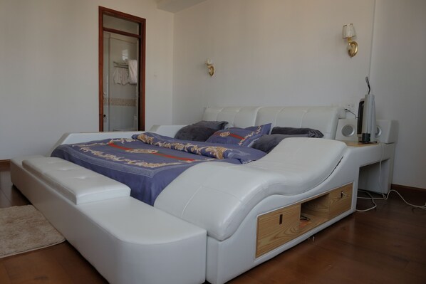 3 bedrooms, iron/ironing board, free WiFi, bed sheets - Captivating 3-bed Apartment in Nairobi (Nairobi)