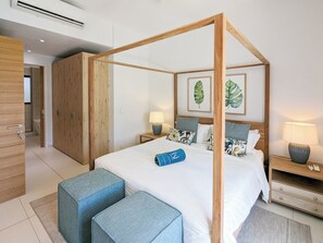 Cobertura com design assinado | Ferros/tábuas de passar roupa, Wi-Fi de cortesia, roupa de cama