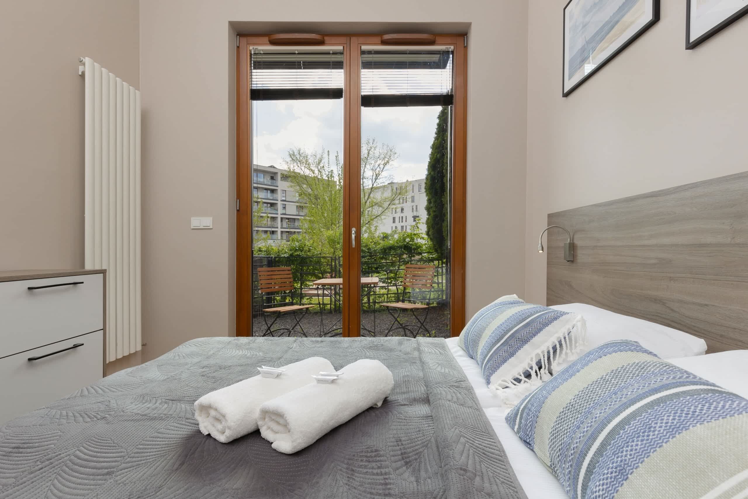 1 bedroom, iron/ironing board, travel crib, WiFi