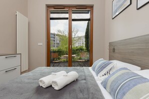 1 bedroom, iron/ironing board, travel cot, WiFi - Bergamotki 4 | Stylish Apartment | Parking (Warszawa)