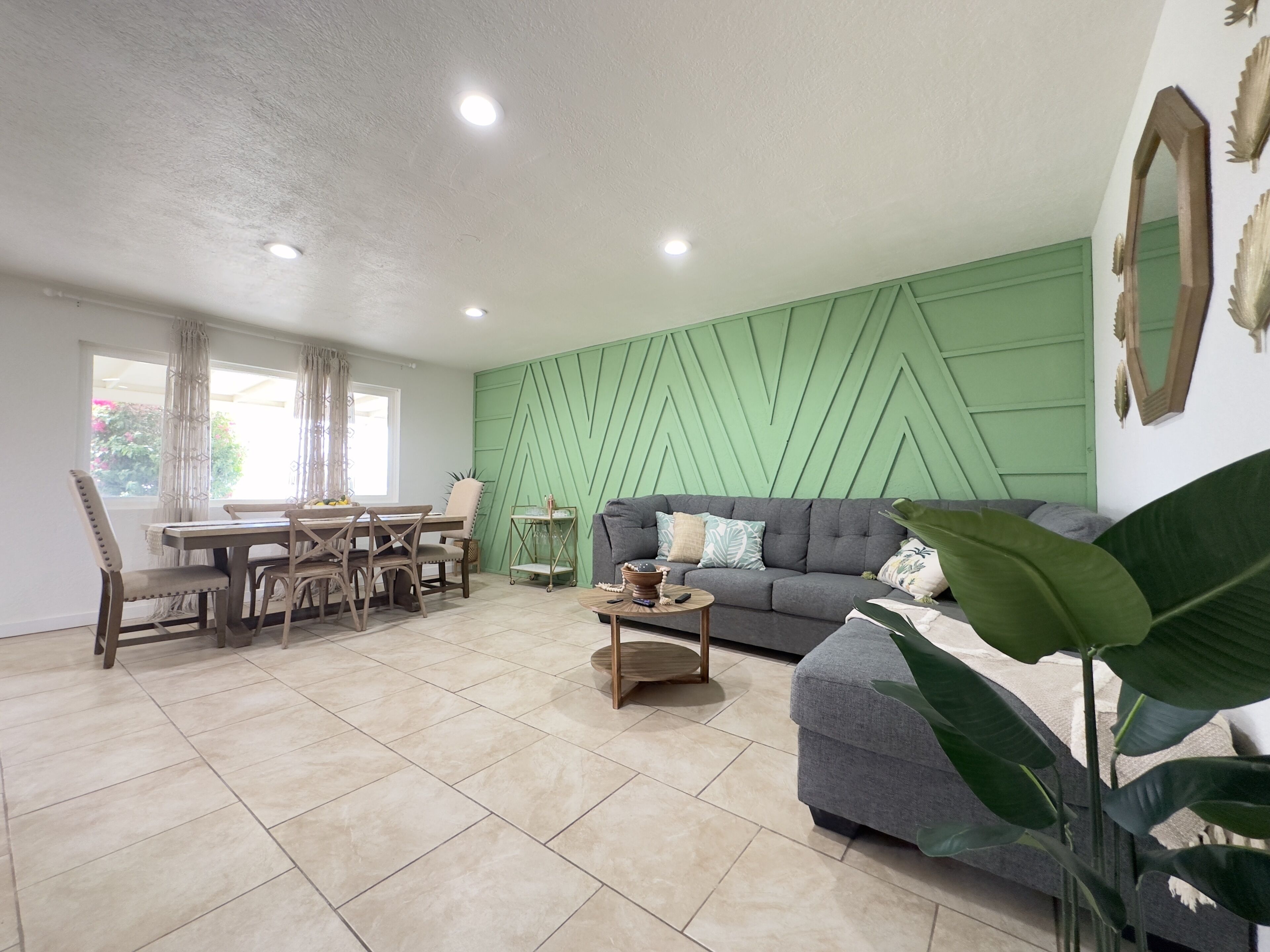 Relaxing Desert Getaway - Experience Peace in Desert Hot Springs