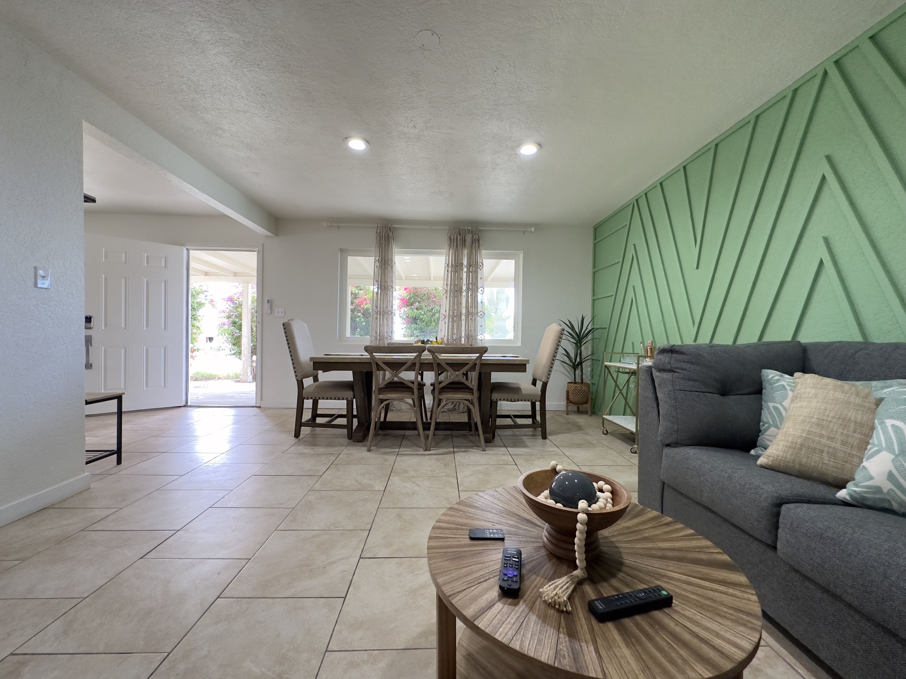 Relaxing Desert Getaway - Experience Peace in Desert Hot Springs