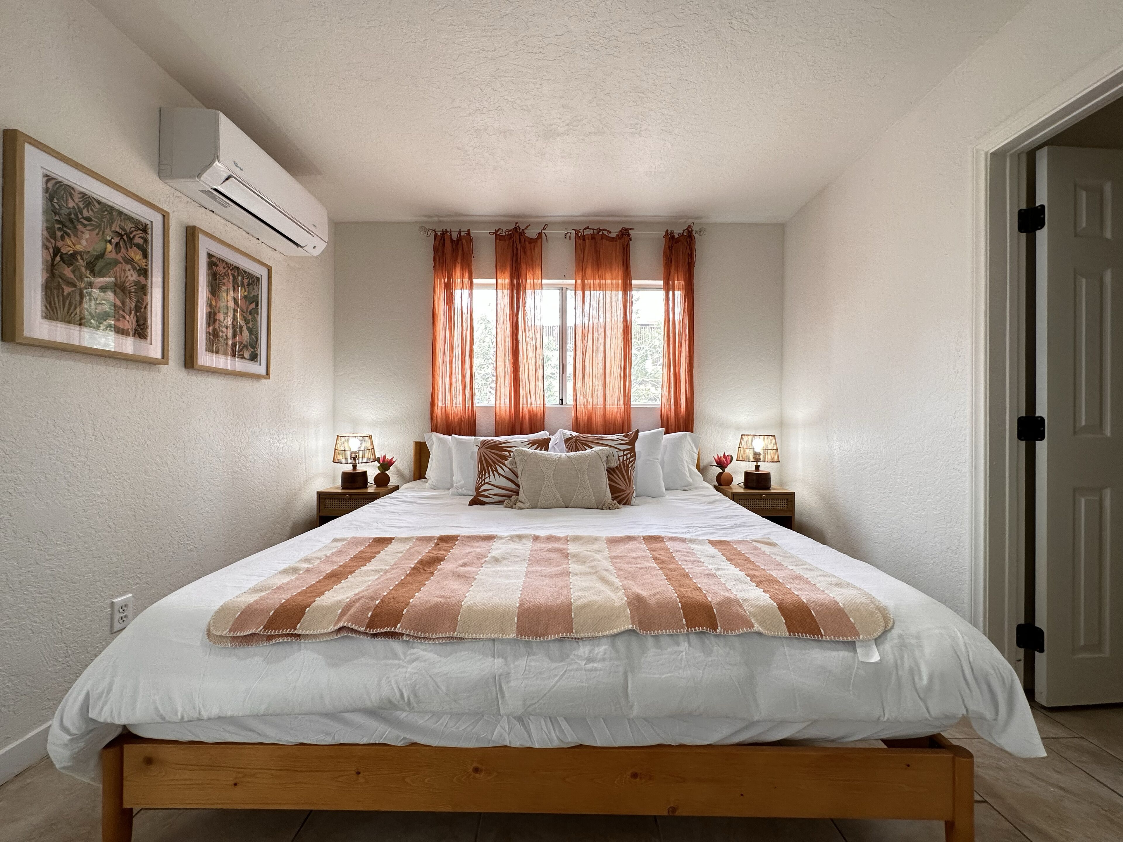 Relaxing Desert Getaway - Experience Peace in Desert Hot Springs