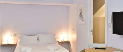 1 bedroom, iron/ironing board, free WiFi