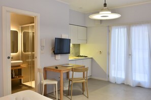1 chambre, fer et planche Ă repasser, Wi-Fi gratuit