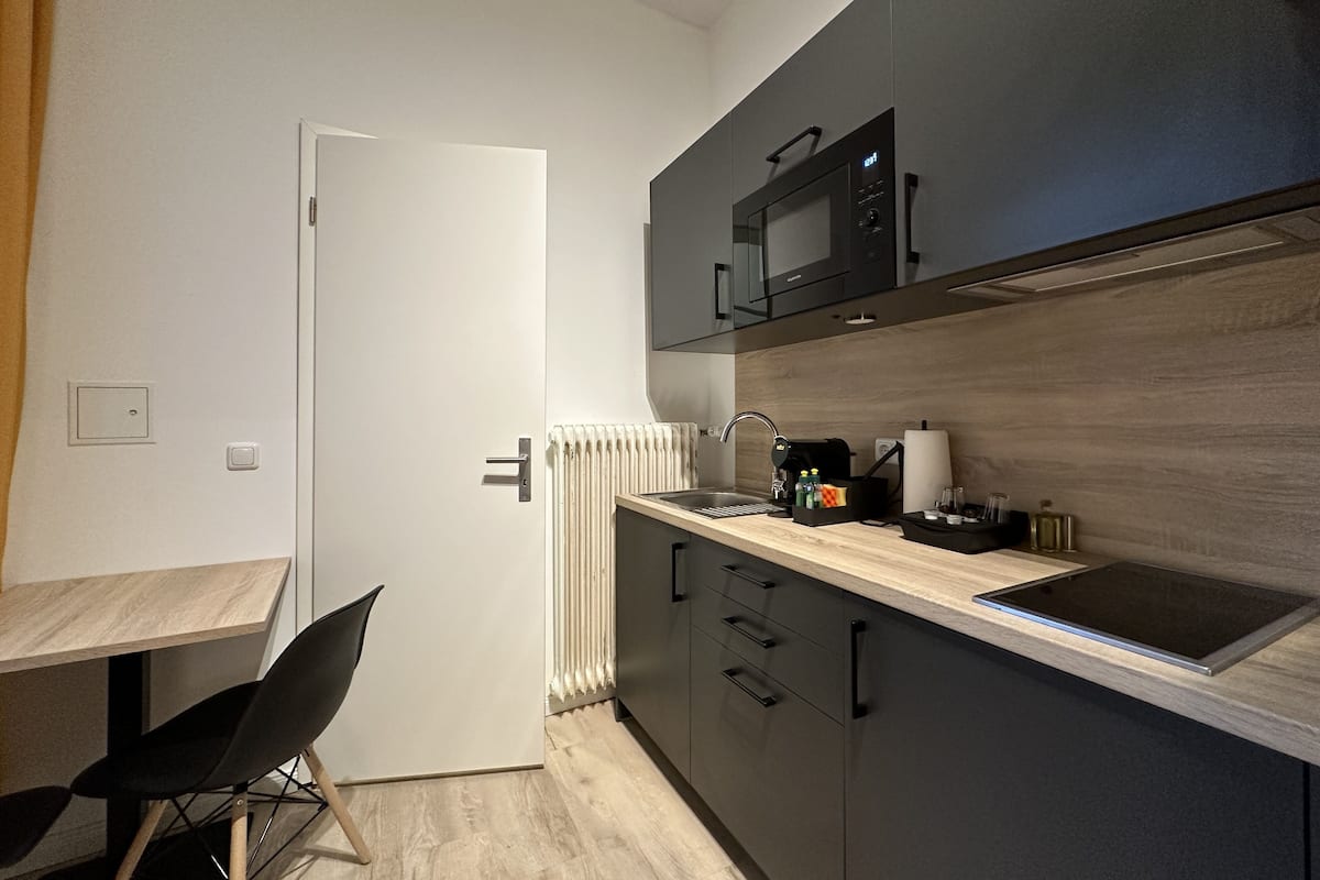 Basic Apartment