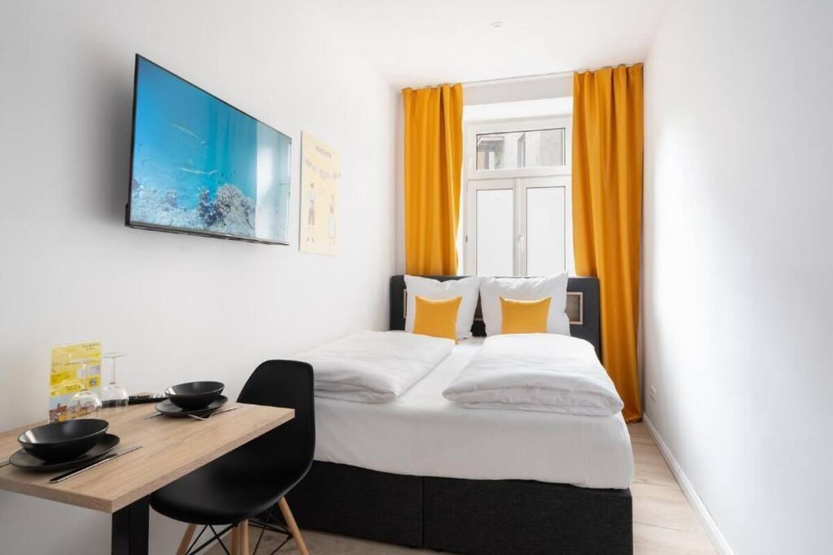 Studio Affaires | 1 chambre, chambres insonorisées, Wi-Fi gratuit, draps fournis