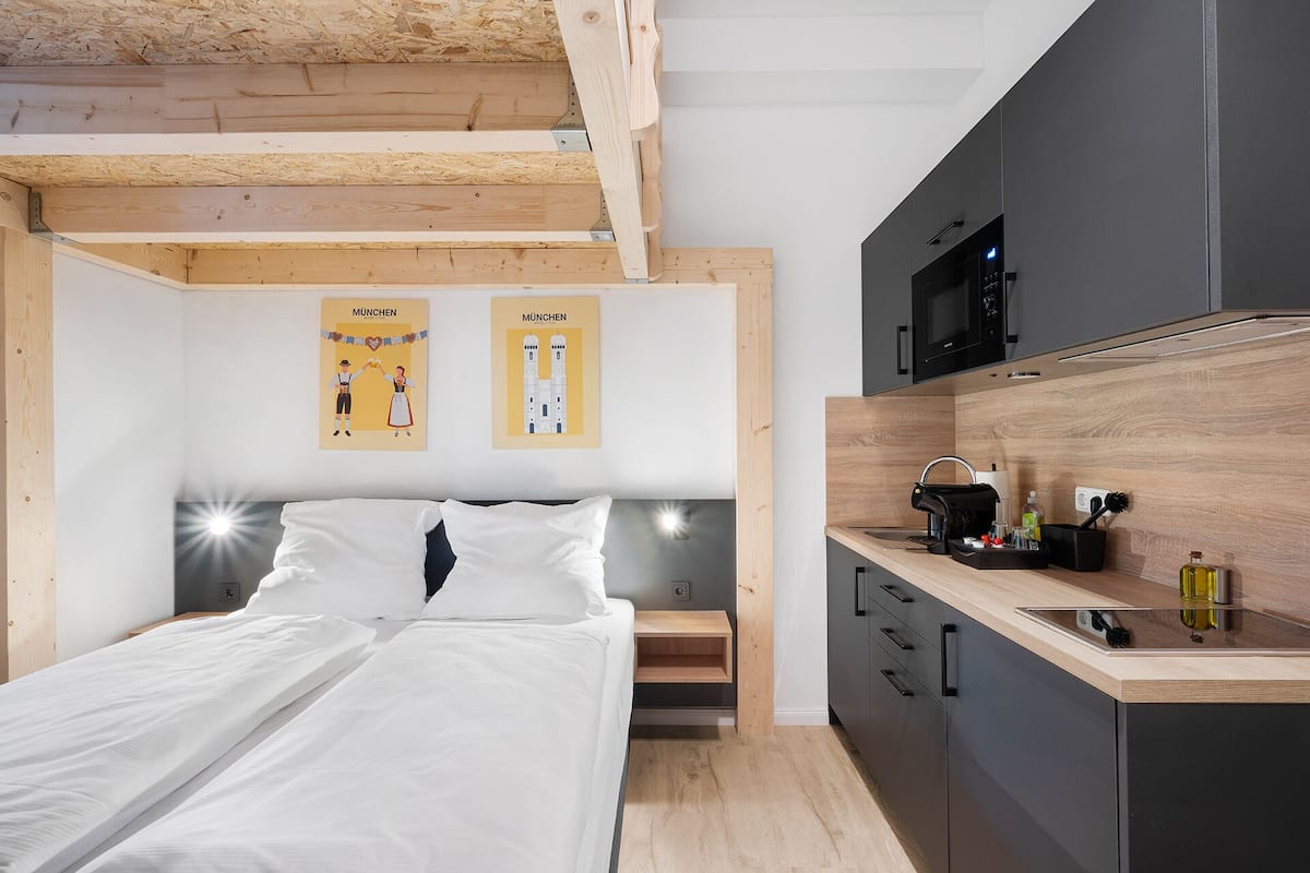 1 bedroom, soundproofing, free WiFi, bed sheets