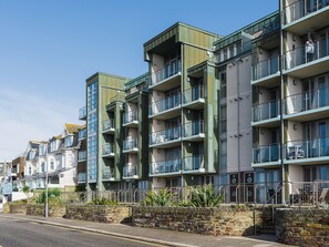 Cottage | Front of property