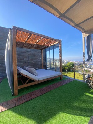 Vila premium | Área de estar | Smart TV 40 polegadas com canais a cabo, TV