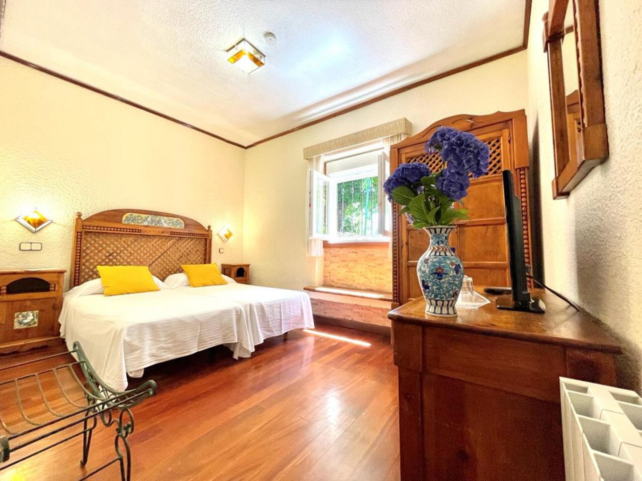 Double apartment, Adults only, breakfast & pool