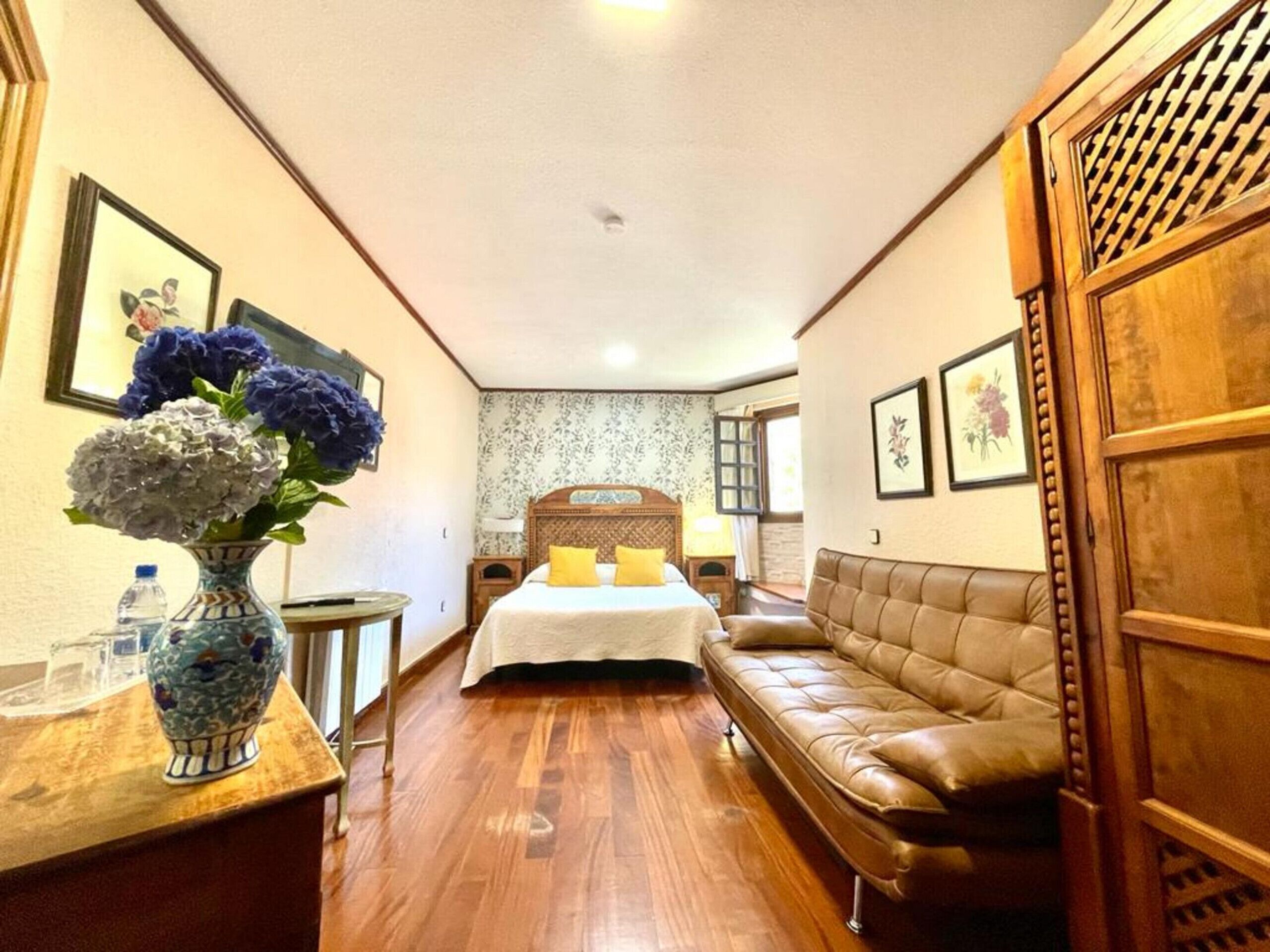 Double apartment, Adults only, breakfast & pool