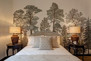 高級客房 | 1 間臥室、客房內保險箱、獨特裝潢、書桌