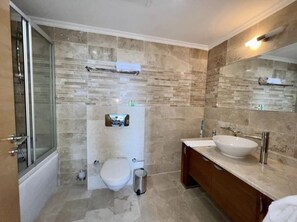 Departamento Confort | Baño | Pantuflas 