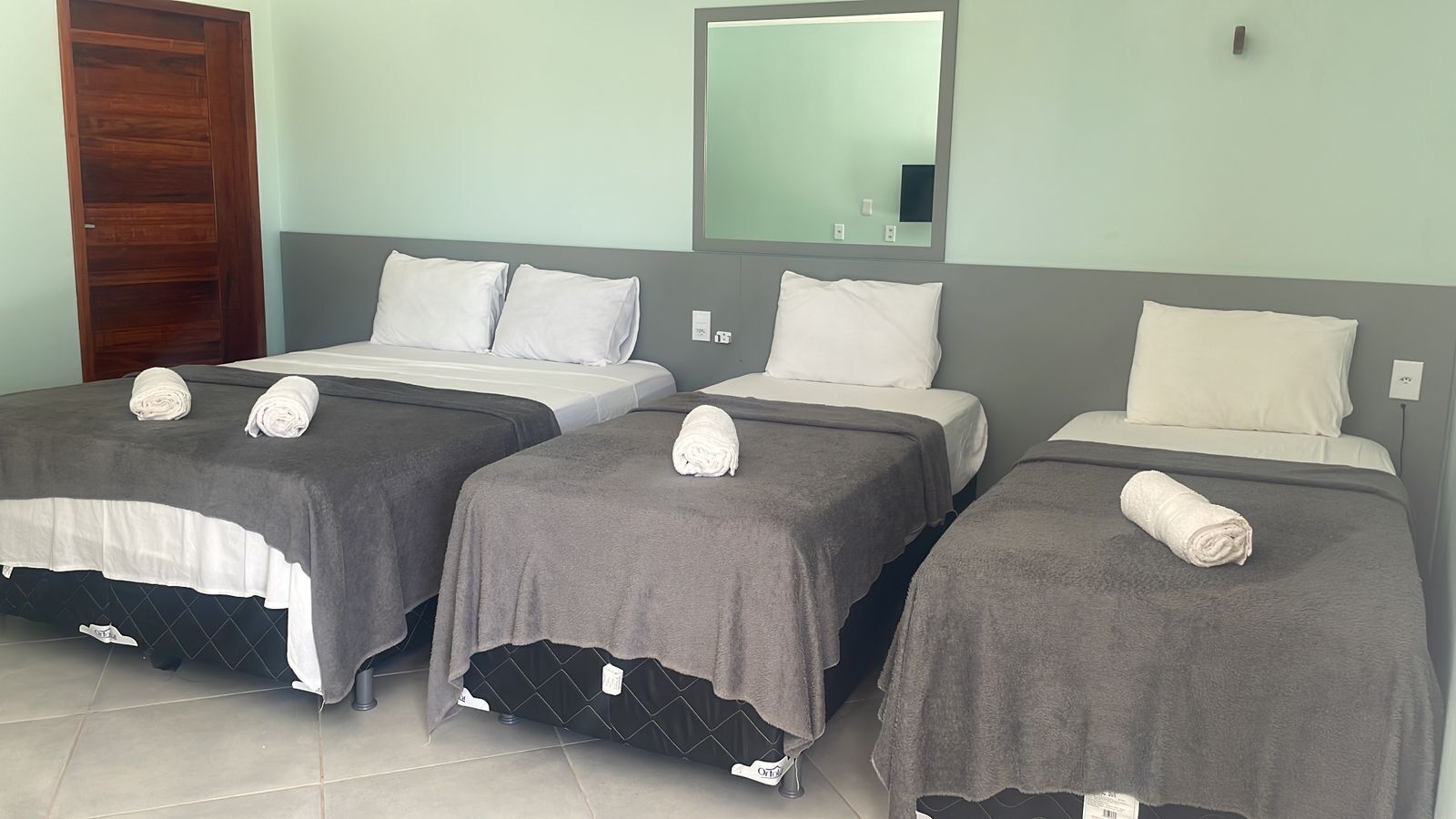 Comfort Quadruple Room | Individually furnished, desk, laptop workspace, free WiFi