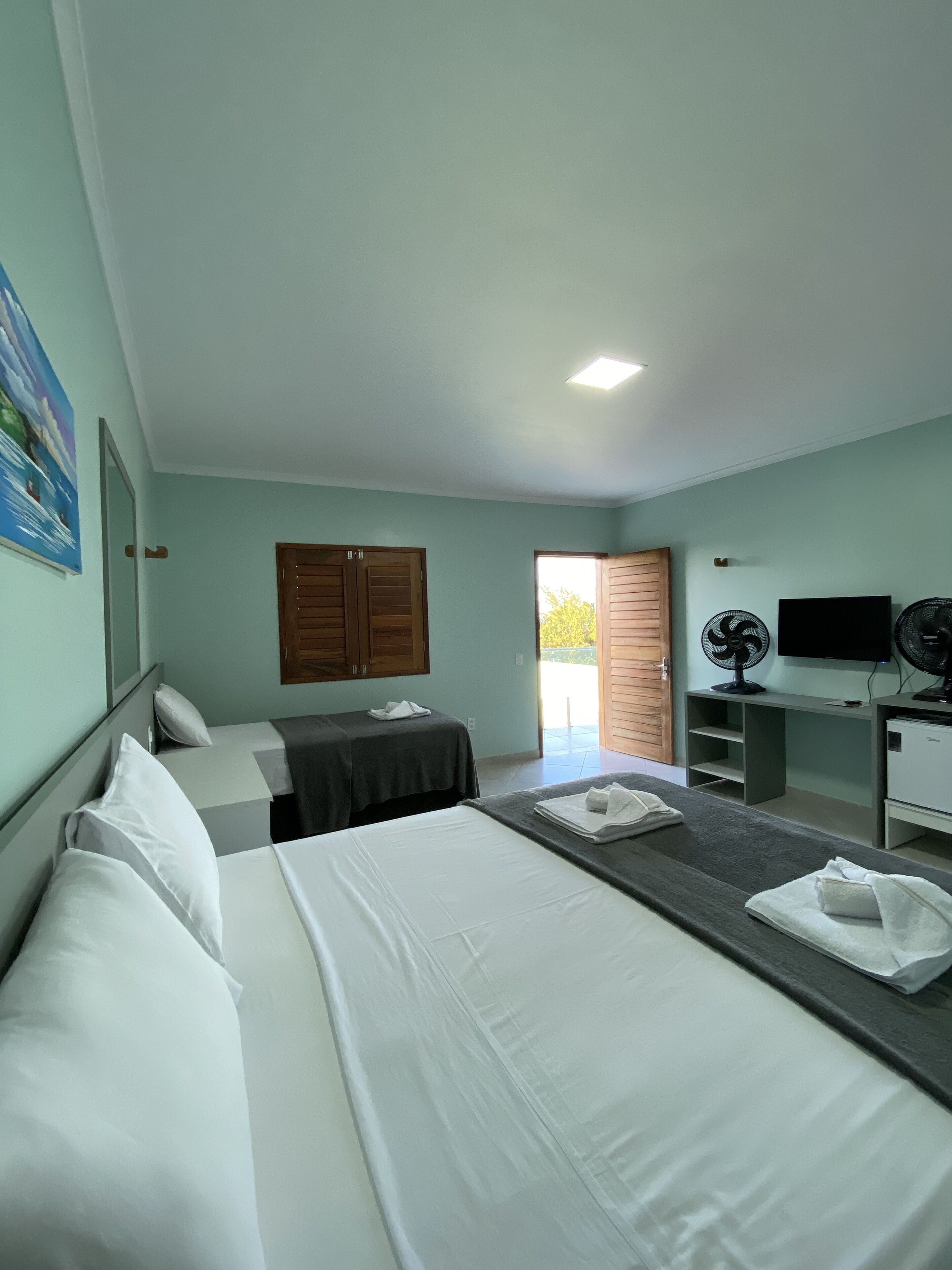 Individually furnished, desk, laptop workspace, free WiFi